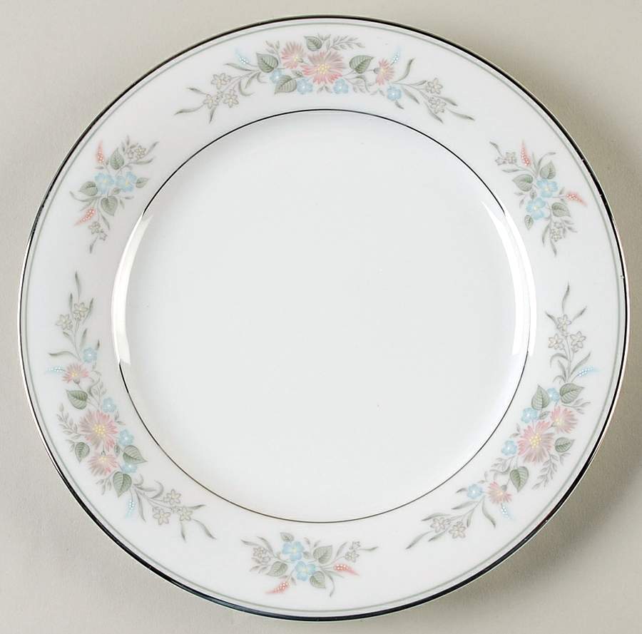 Romance Salad Plate by Noritake-1