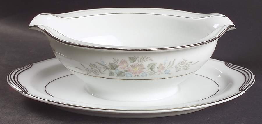 Romance Gravy Boat with Attached Underplate by Noritake-1