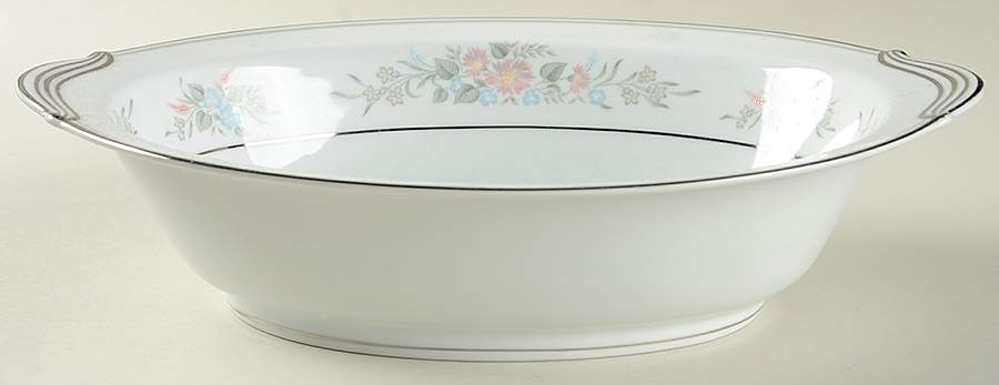 Romance 10" Oval Vegetable Bowl by Noritake-1
