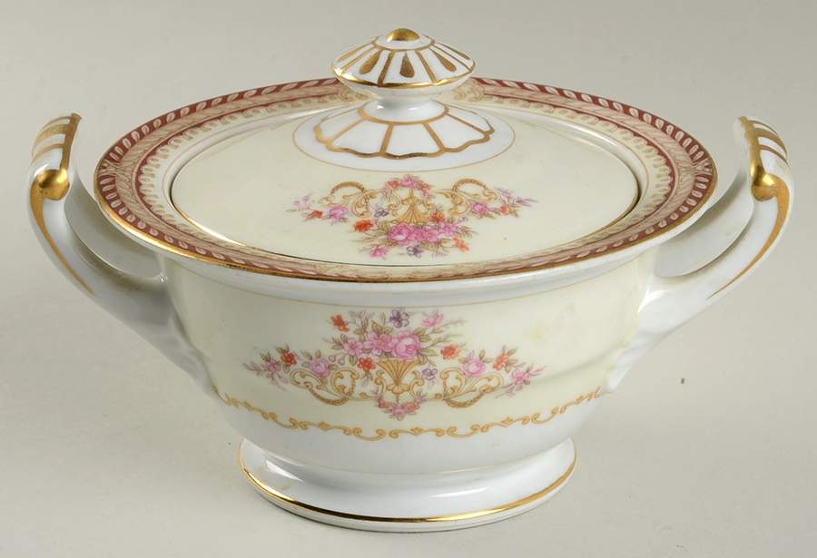 Royal Ruby Sugar Bowl & Lid by Noritake-1