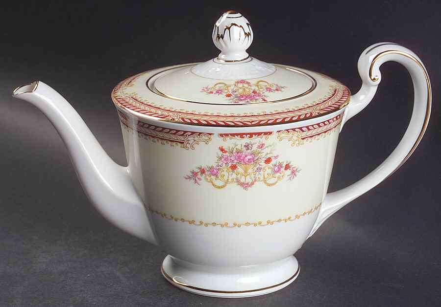 Royal Ruby Teapot & Lid by Noritake-1