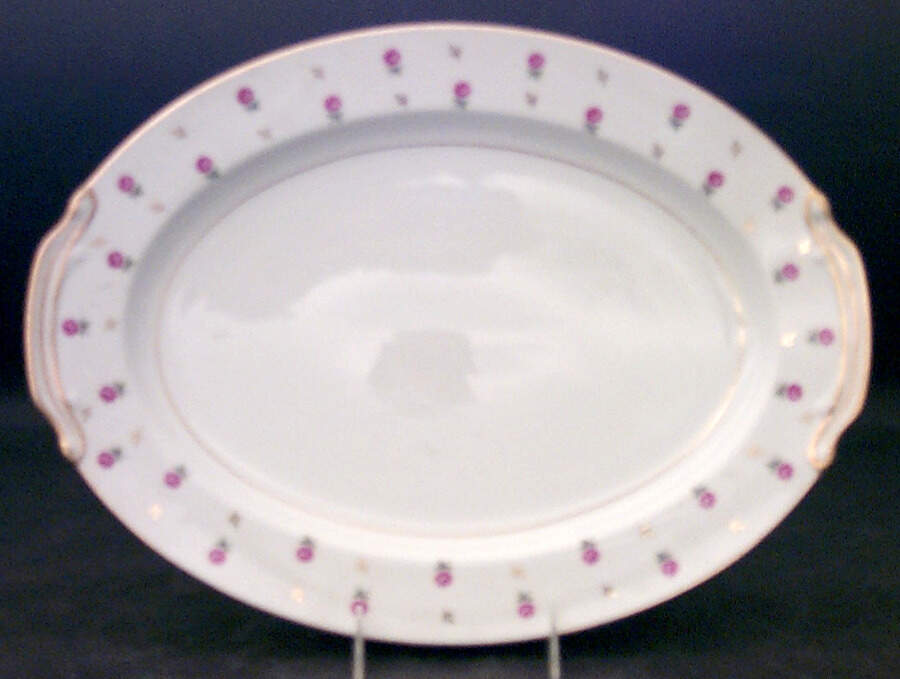 Rosalie 16" Oval Serving Platter by Noritake-1