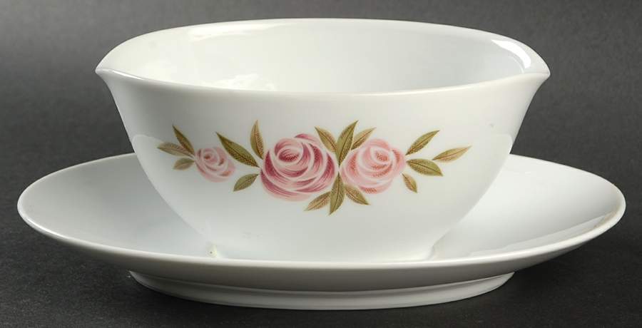 Roseate Gravy Boat with Attached Underplate by Noritake-1