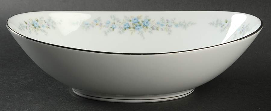 Roseberry 10" Oval Vegetable Bowl by Noritake-1