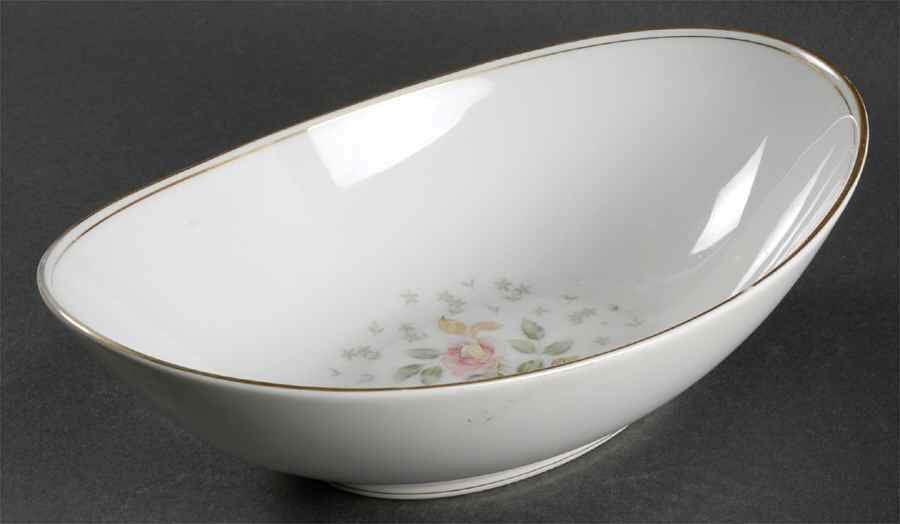 Rosebud 10" Oval Vegetable Bowl by Noritake-1