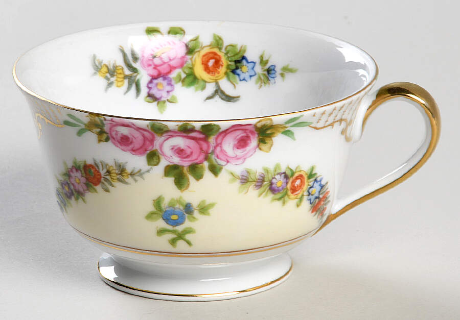 Rosedale Footed Cup by Noritake-1