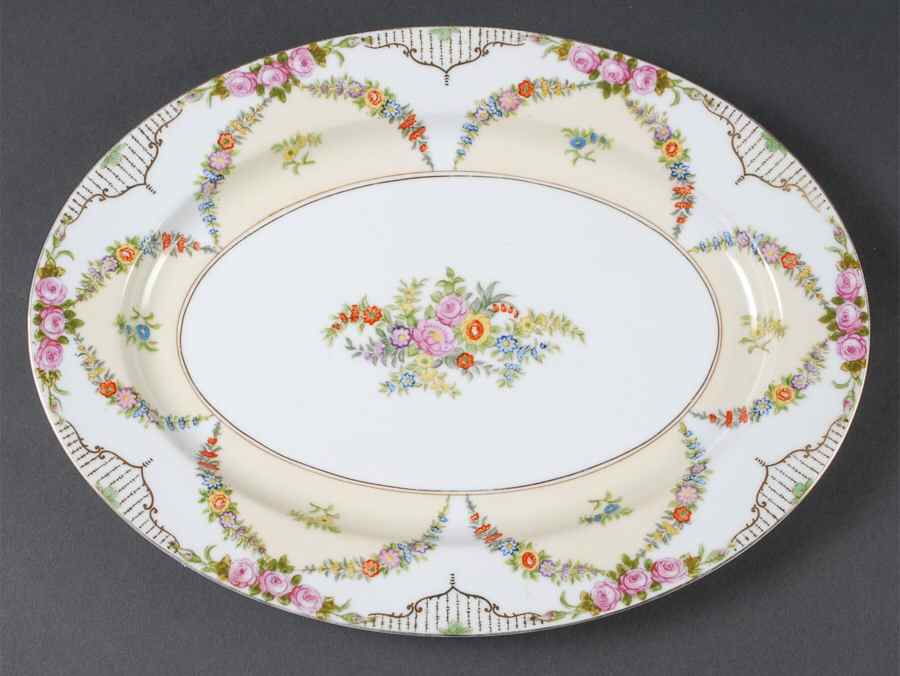 Rosedale 13" Oval Serving Platter by Noritake-1