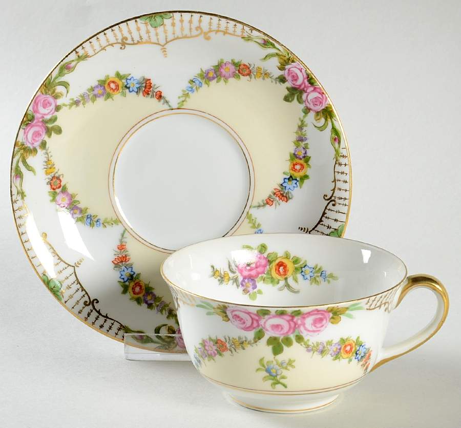 Rosedale Flat Cup & Saucer Set by Noritake-1