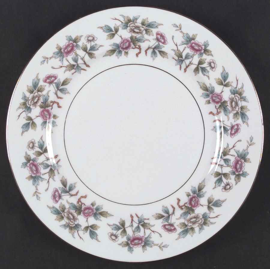 Roselace Dinner Plate by Noritake-1