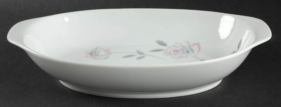 Roselin 11" Oval Vegetable Bowl by Noritake-1
