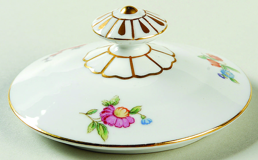Roselyn Lid for Sugar Bowl by Noritake-1
