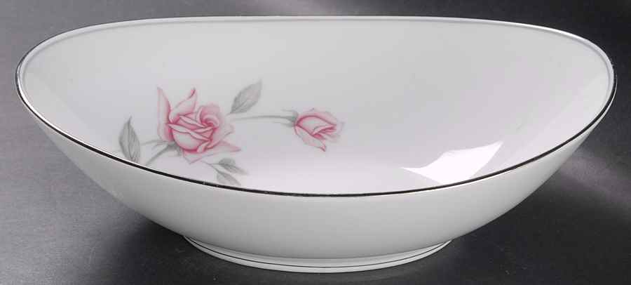 Rosemarie 10" Oval Vegetable Bowl by Noritake-1