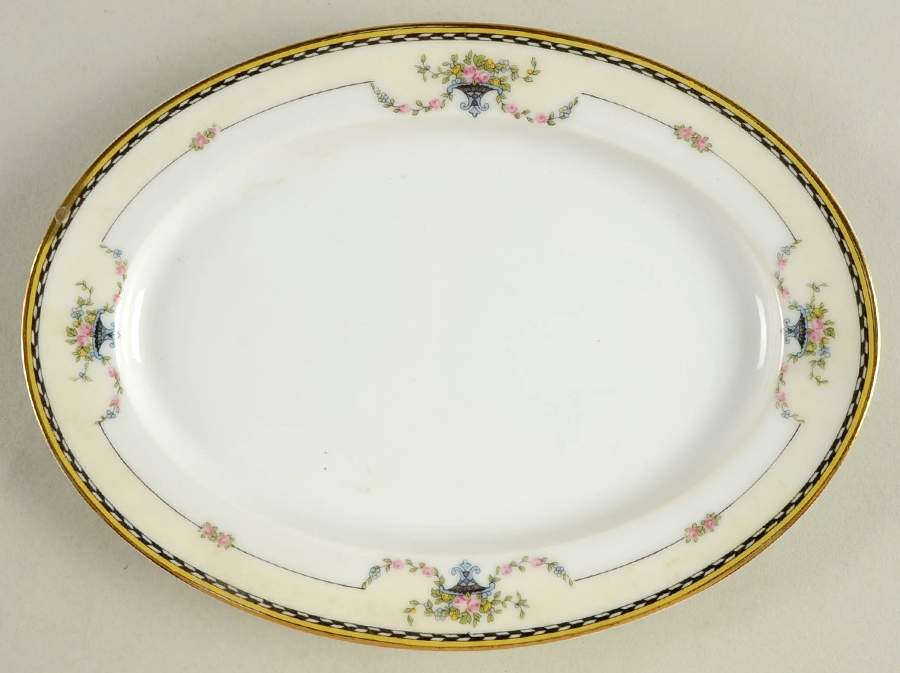 Rosemary 10" Oval Serving Platter by Noritake-1