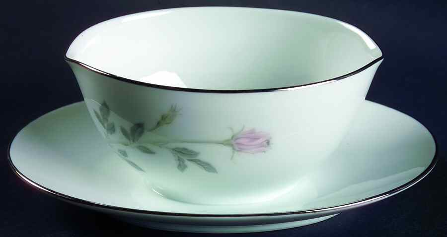 Rosemead Gravy Boat with Attached Underplate by Noritake-1