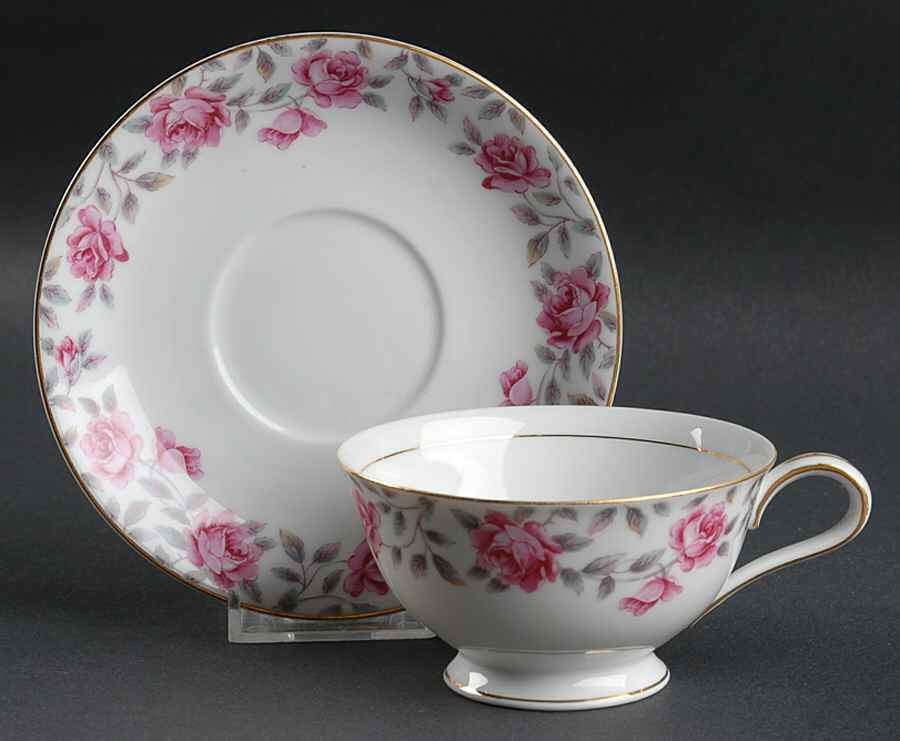 Rosewood Footed Cup & Saucer Set by Noritake-1