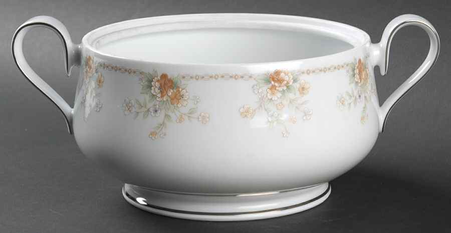 Roundelay 2 Qt Round Covered Casserole No Lid by Noritake-1