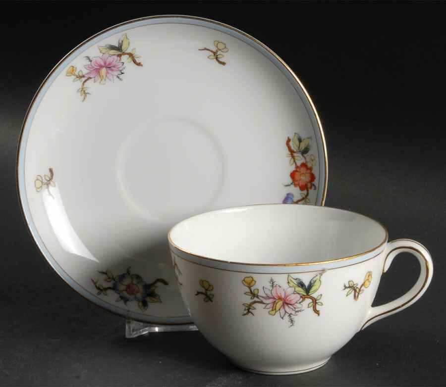 Rouen Oversized Cup & Saucer Set by Noritake-1
