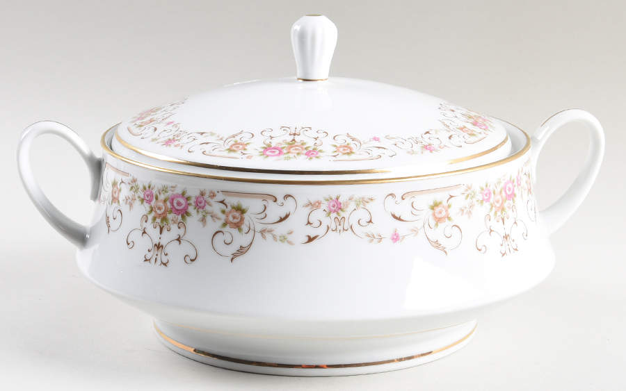 Rose Yard Round Covered Vegetable by Noritake-1