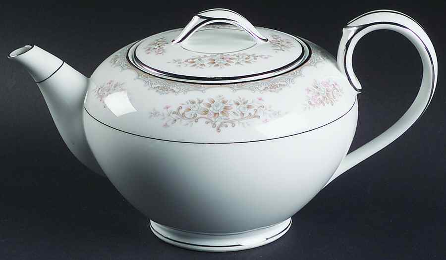Royce Teapot & Lid by Noritake-1