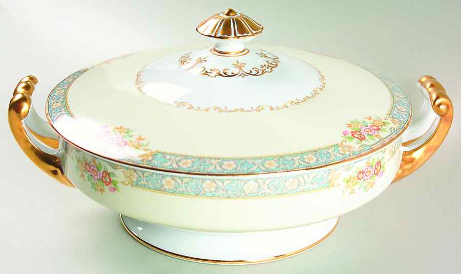 Royce Round Covered Vegetable by Noritake-1