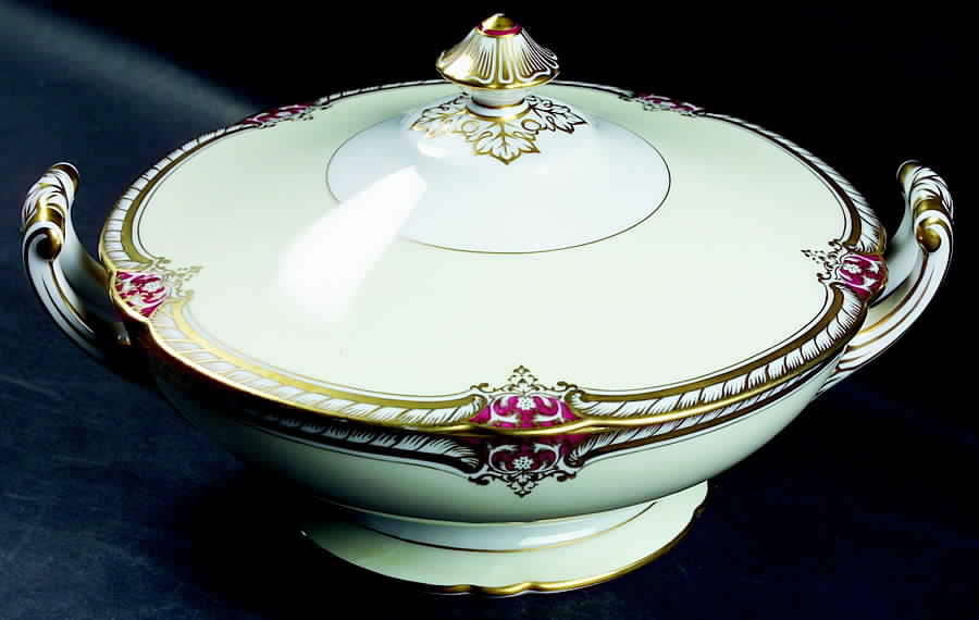 Rubigold Round Covered Vegetable by Noritake-1