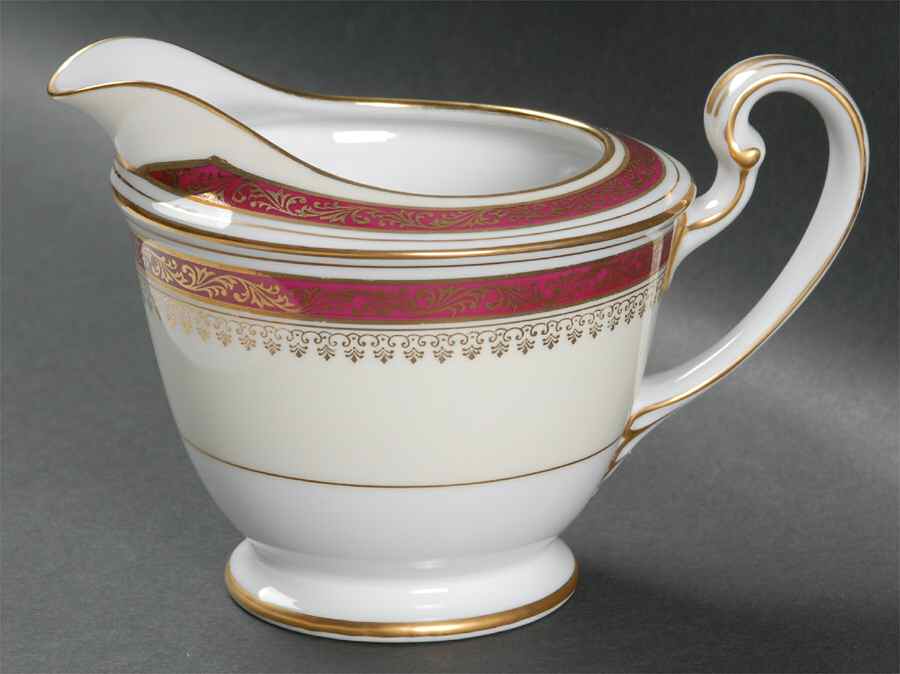 Rubeta Creamer by Noritake-1