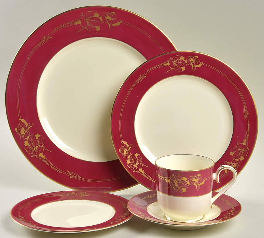 Ruby Garland 5 Piece Place Setting by Noritake-1