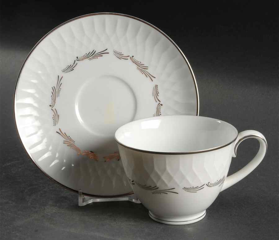 Sabina Footed Cup & Saucer Set by Noritake-1
