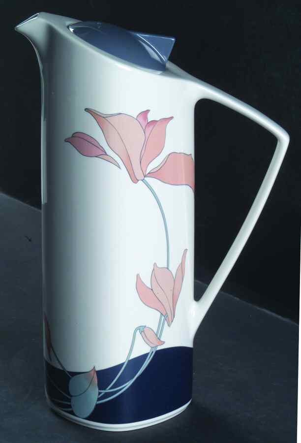 Santa Barbara Tea/Coffee Pot & Lid by Noritake-1