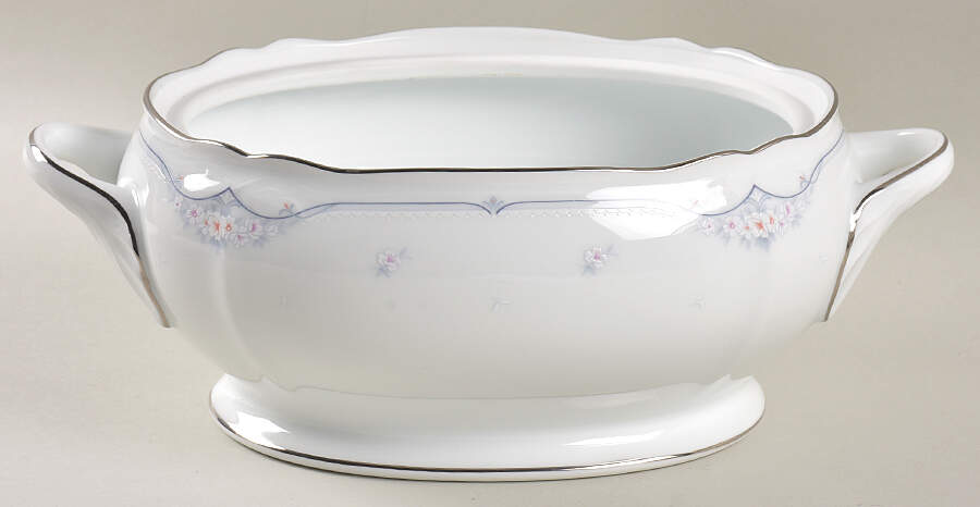 Sabetha Oval Vegetable No Lid by Noritake-1