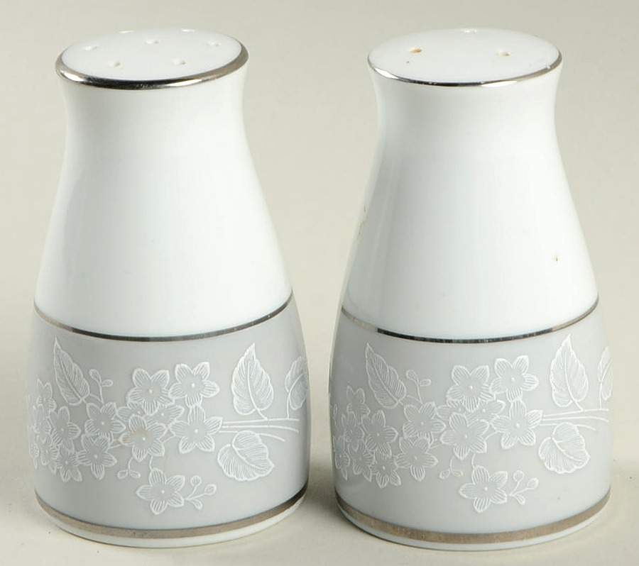 Sabrina Salt & Pepper Set by Noritake-1