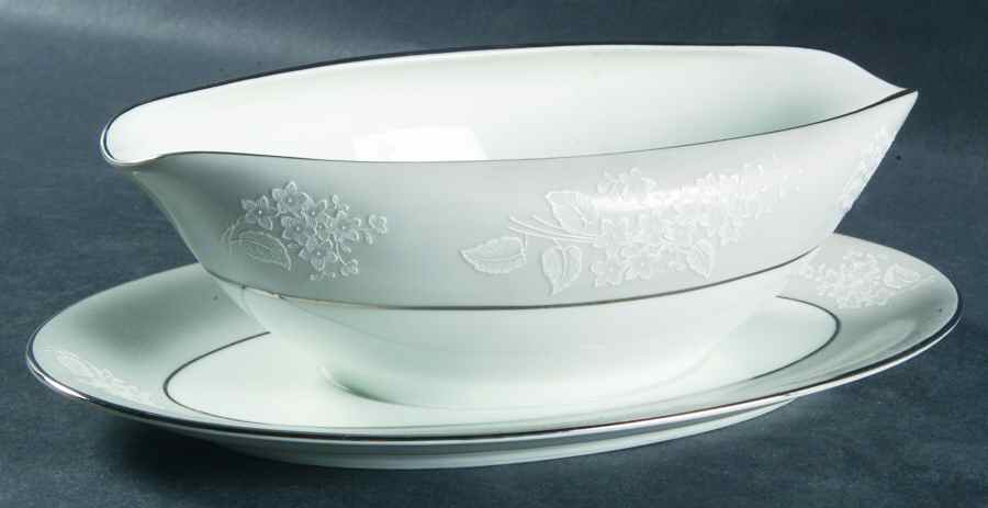 Sabrina Gravy Boat with Attached Underplate by Noritake-1