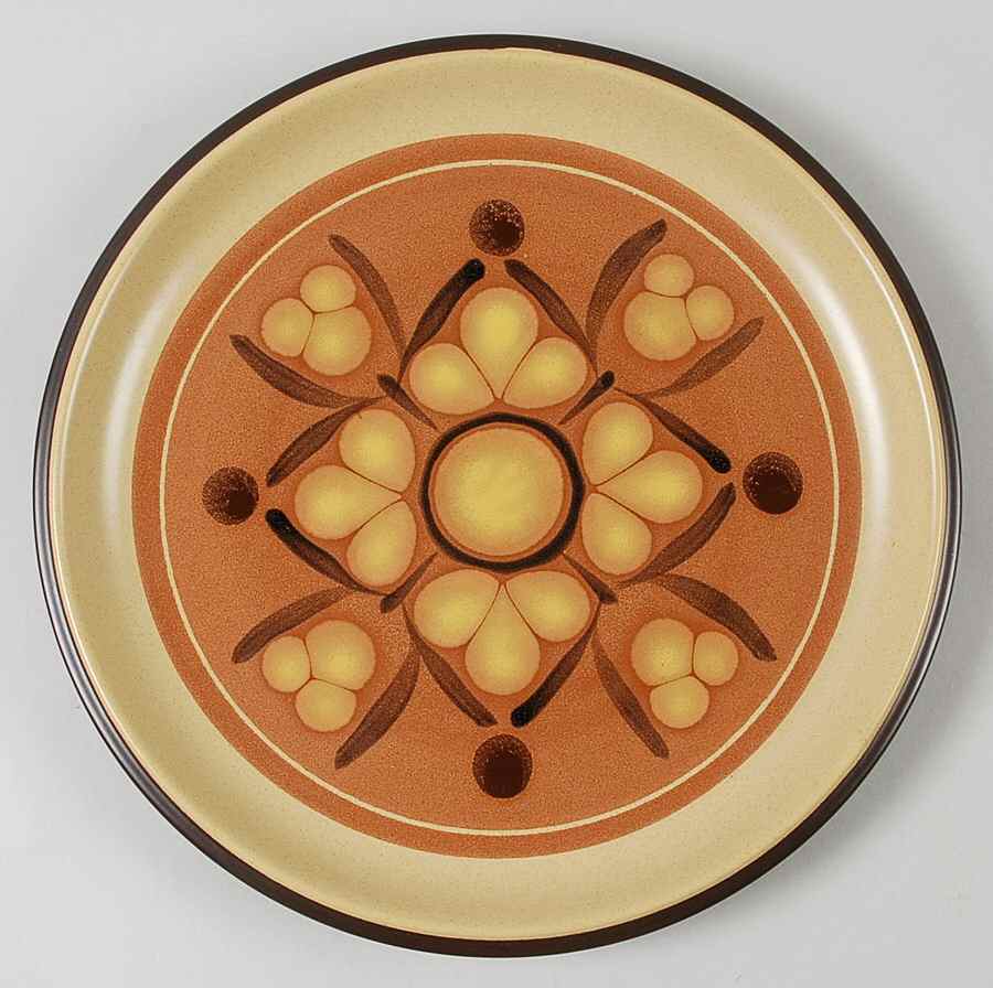 Safari 12" Chop Plate (Round Platter) by Noritake-1