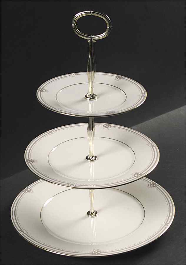 Satin Gown 13 7/8"-14 1/4" 3-Tiered Serving Tray(DP,SP,BB) HC by Noritake-1