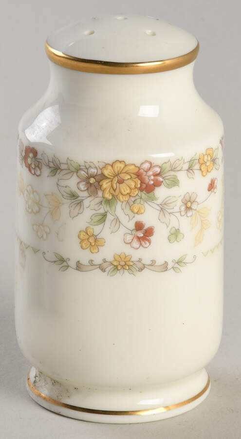 Salisbury Pepper Shaker by Noritake-1