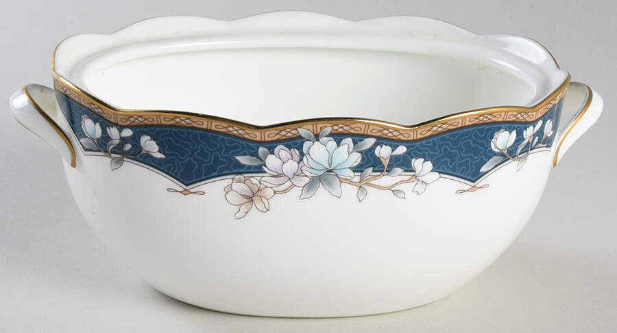 Sandhurst Gravy Boat No Lid by Noritake-1