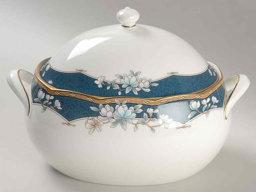 Sandhurst Oval Covered Vegetable by Noritake-1
