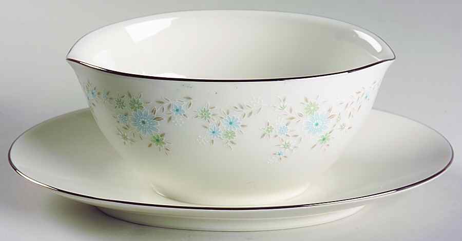 Sarita Gravy Boat with Attached Underplate by Noritake-1