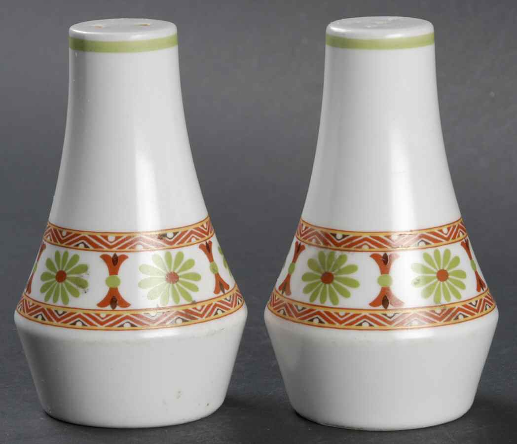 San Saba Salt & Pepper Set by Noritake-1