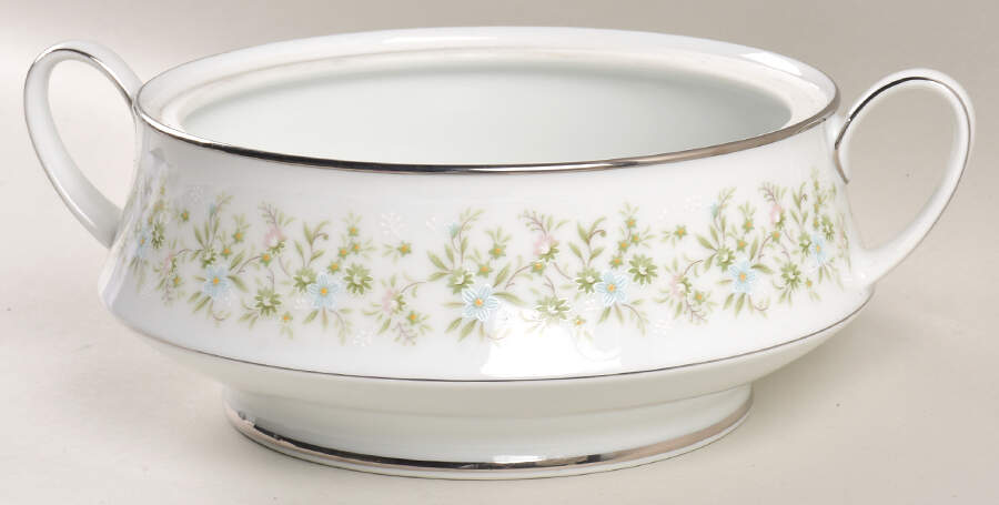 Savannah (Rim, Platinum) Round Vegetable No Lid by Noritake-1