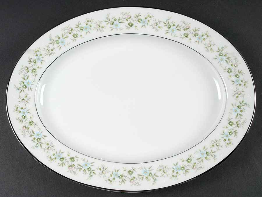 Savannah (Rim, Platinum) 11" Oval Serving Platter by Noritake-1