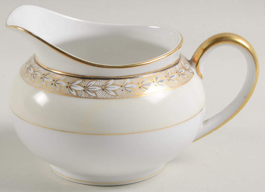 Savannah (Rim, Gold) Creamer by Noritake-1