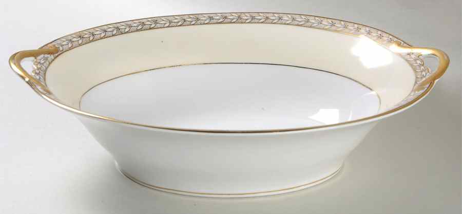 Savannah (Rim, Gold) 10" Oval Vegetable Bowl by Noritake-1