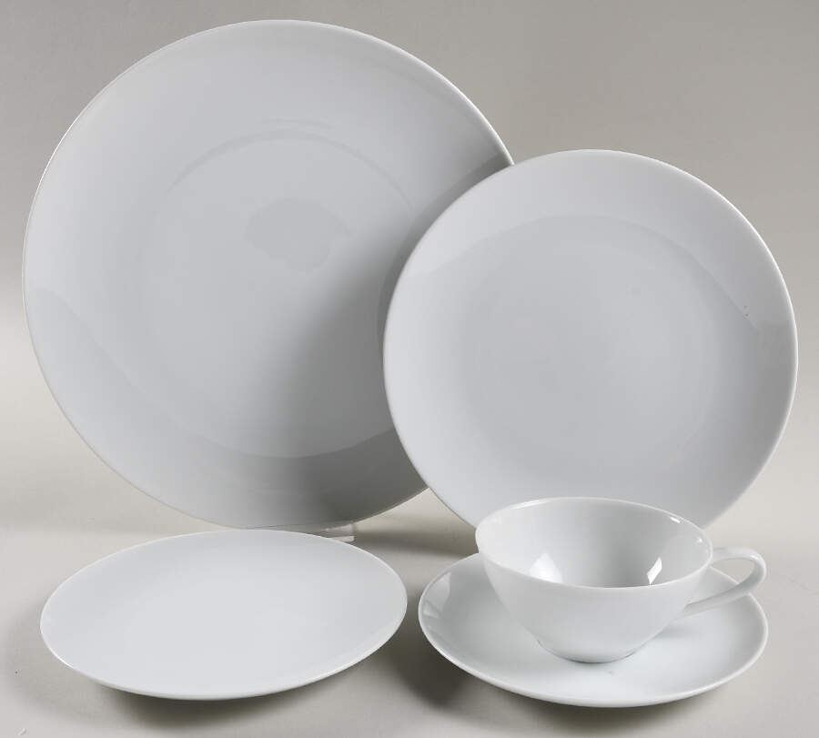 Savoy White 40 Piece Estate Set by Noritake-1
