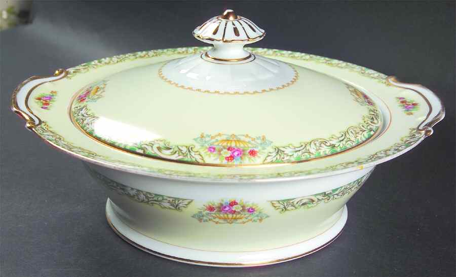 Savoia Round Covered Vegetable by Noritake-1