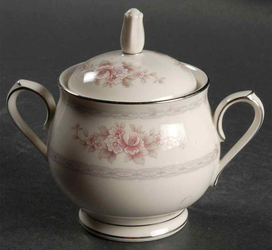 Scarborough Sugar Bowl & Lid by Noritake-1