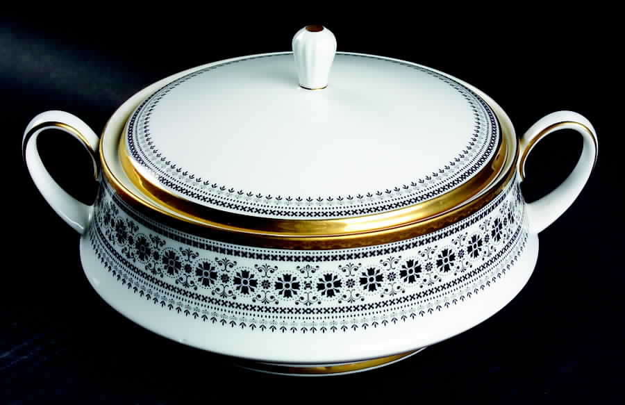 Scheherazade Round Covered Vegetable by Noritake-1