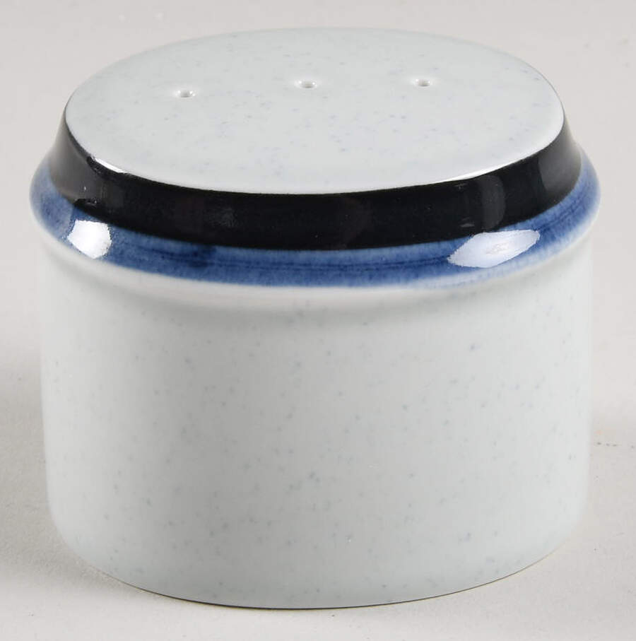 Seabreeze Salt Shaker by Noritake-1