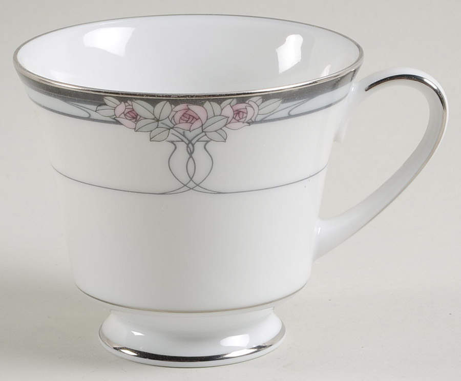 Seance Footed Cup by Noritake-1
