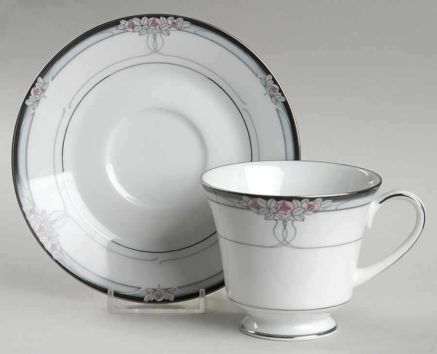 Seance Footed Cup & Saucer Set by Noritake-1